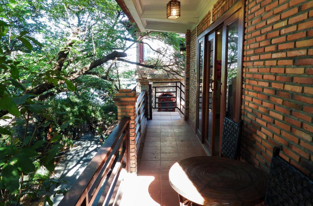 Bamboo Bungalow Kampot Exterior photo