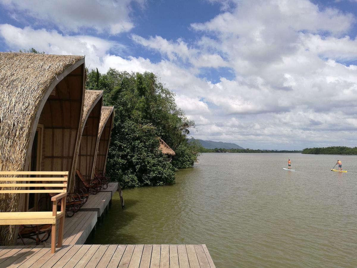 Bamboo Bungalow Kampot Exterior photo