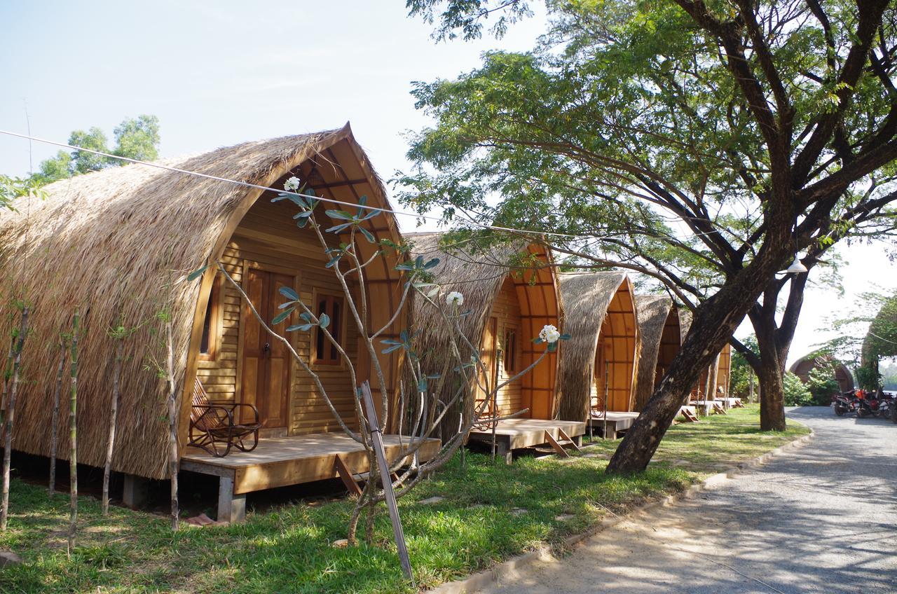 Bamboo Bungalow Kampot Exterior photo