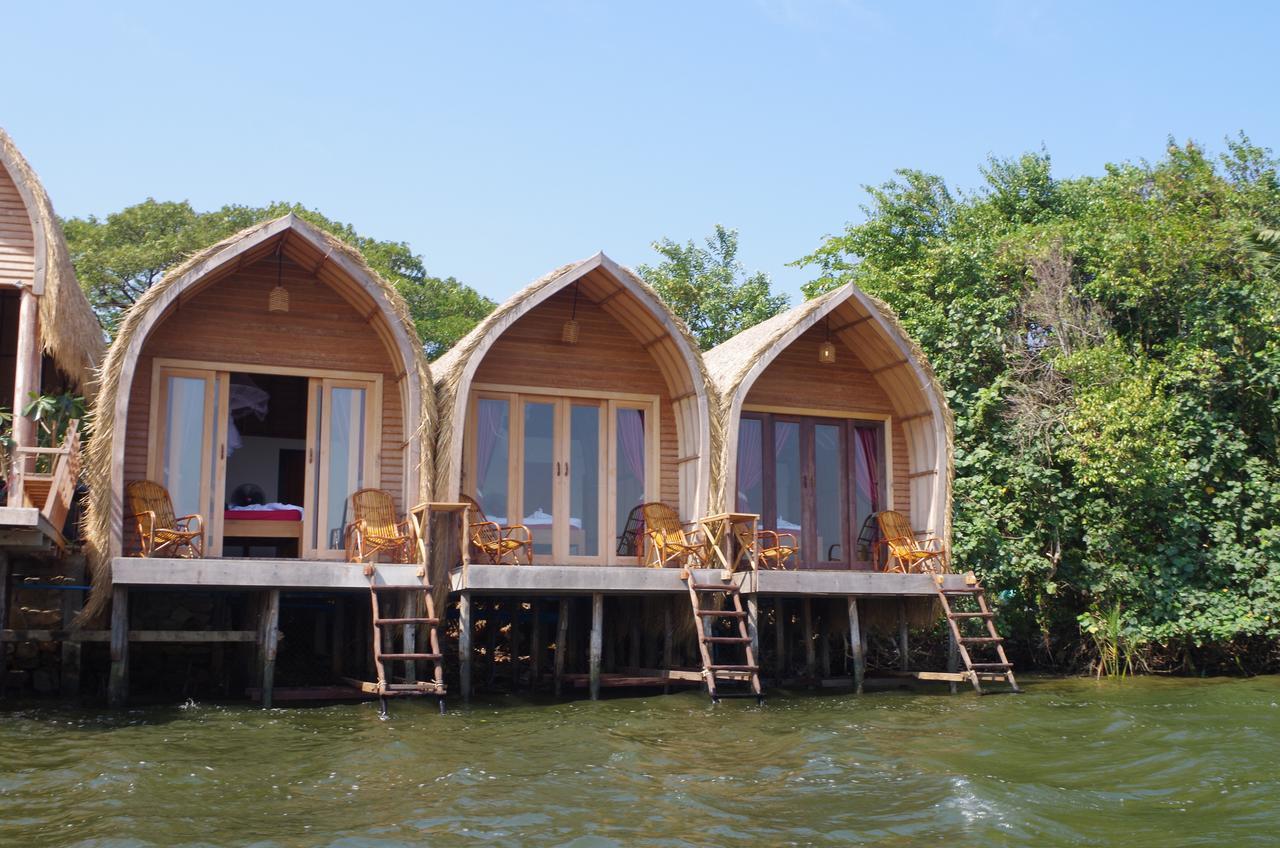 Bamboo Bungalow Kampot Exterior photo