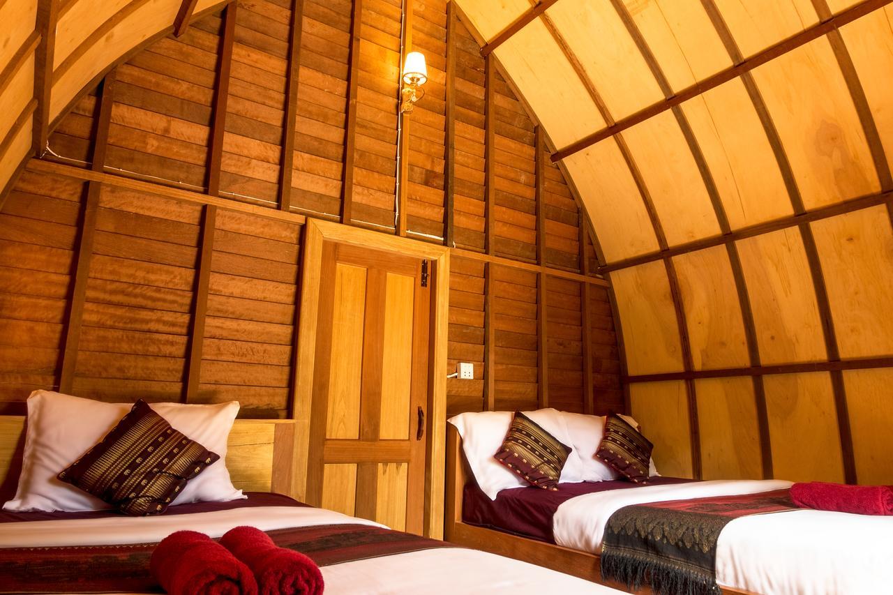 Bamboo Bungalow Kampot Exterior photo